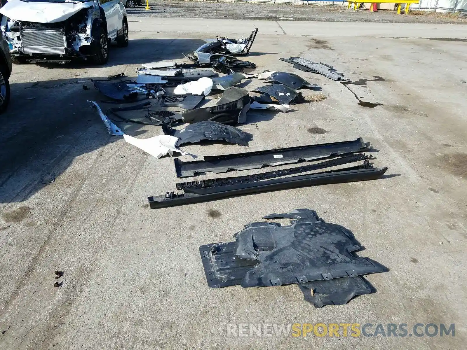 9 Photograph of a damaged car WDC0G4KB8KF637066 MERCEDES-BENZ G CLASS 2019