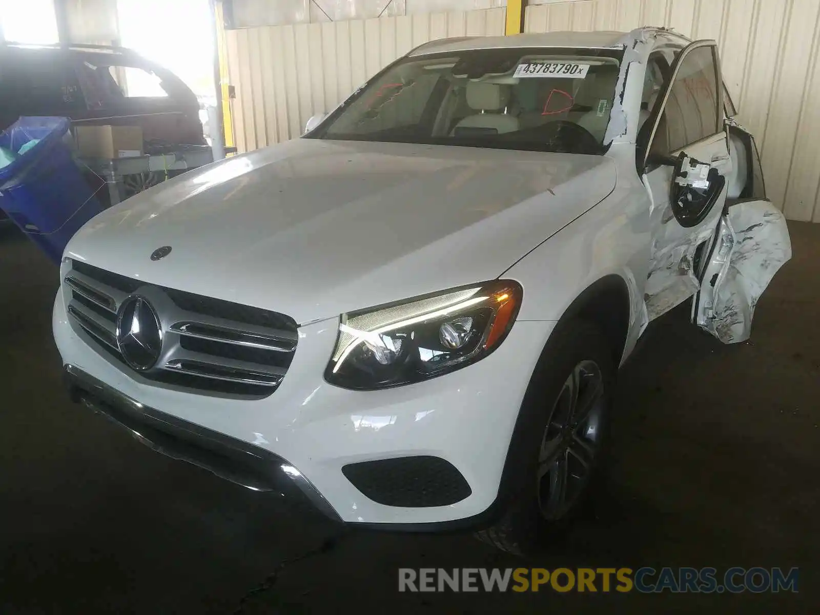 2 Photograph of a damaged car WDC0G4KBXKV132572 MERCEDES-BENZ G CLASS 2019