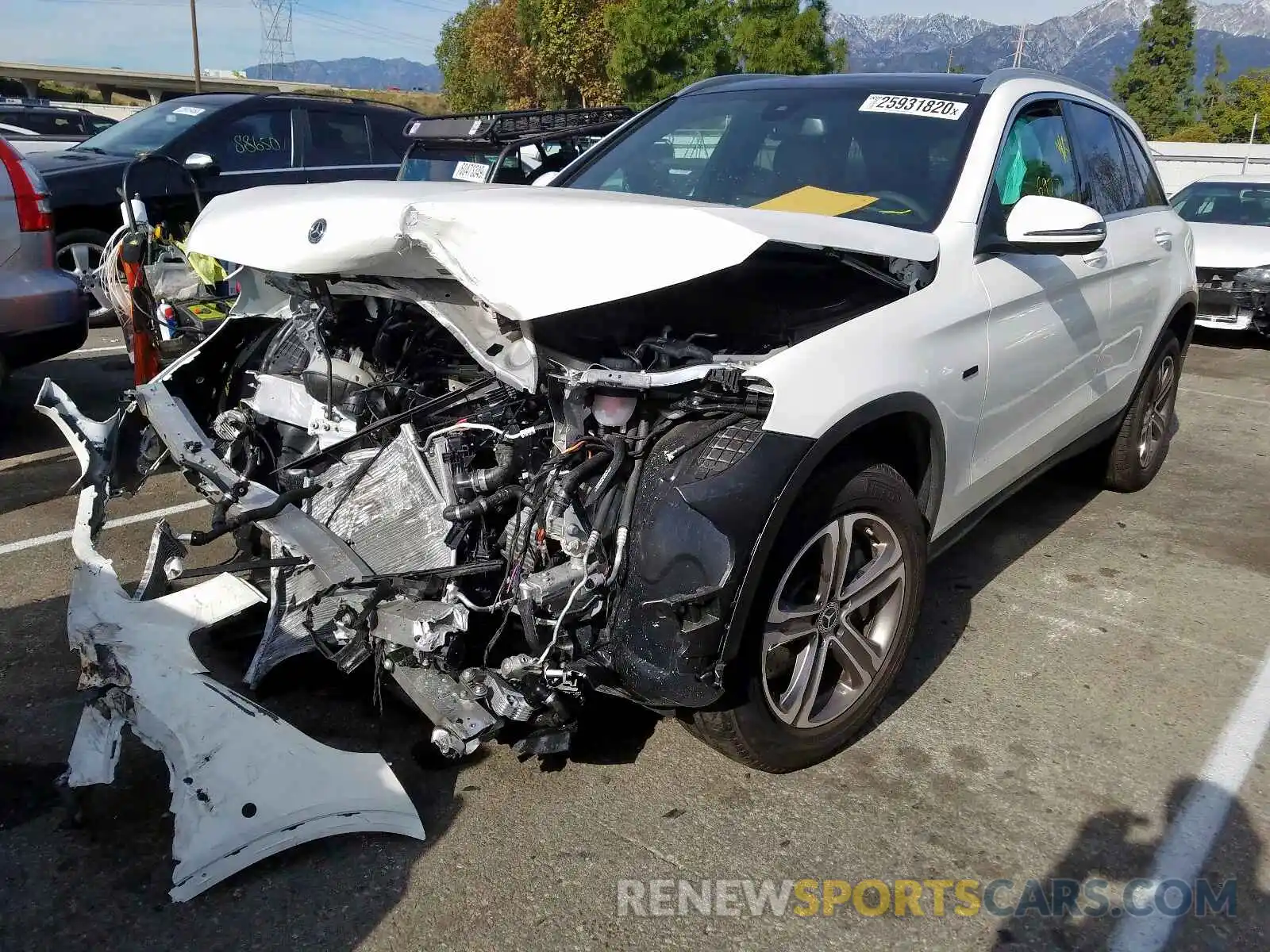 2 Photograph of a damaged car WDC0G5EB3KF627594 MERCEDES-BENZ G CLASS 2019