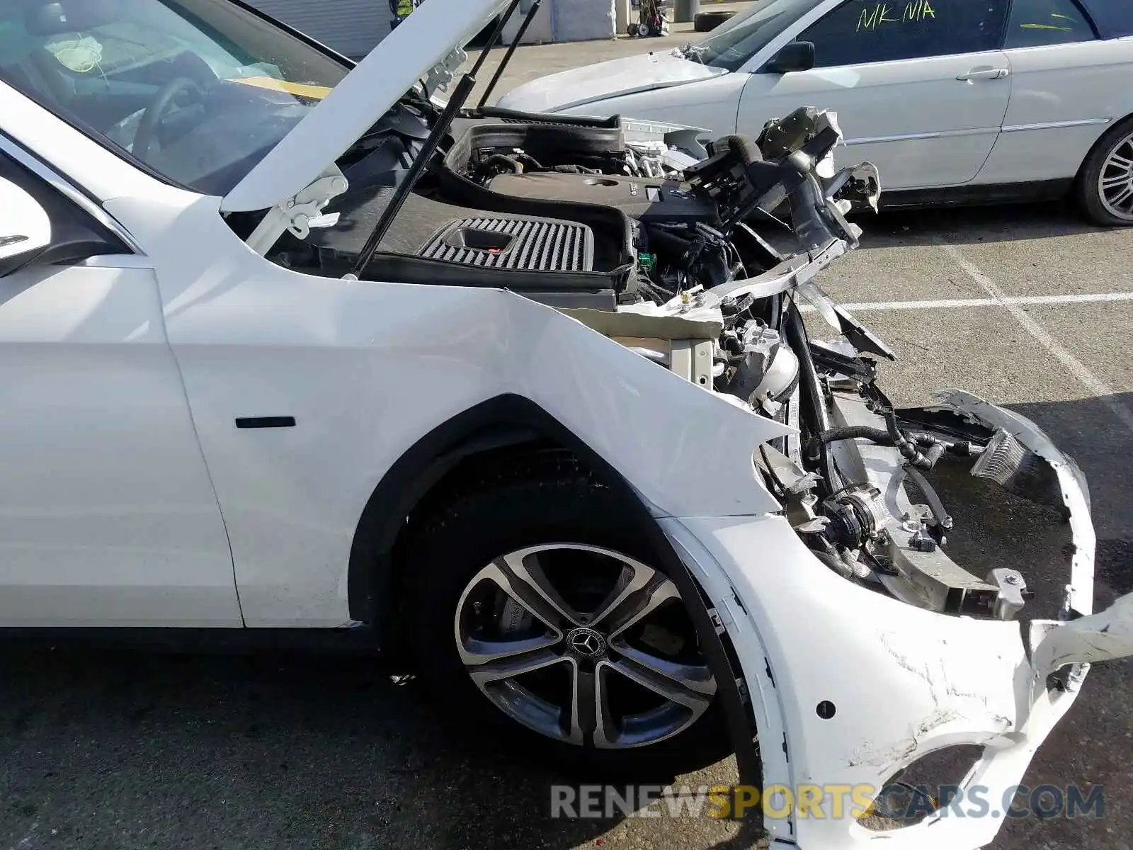 9 Photograph of a damaged car WDC0G5EB3KF627594 MERCEDES-BENZ G CLASS 2019