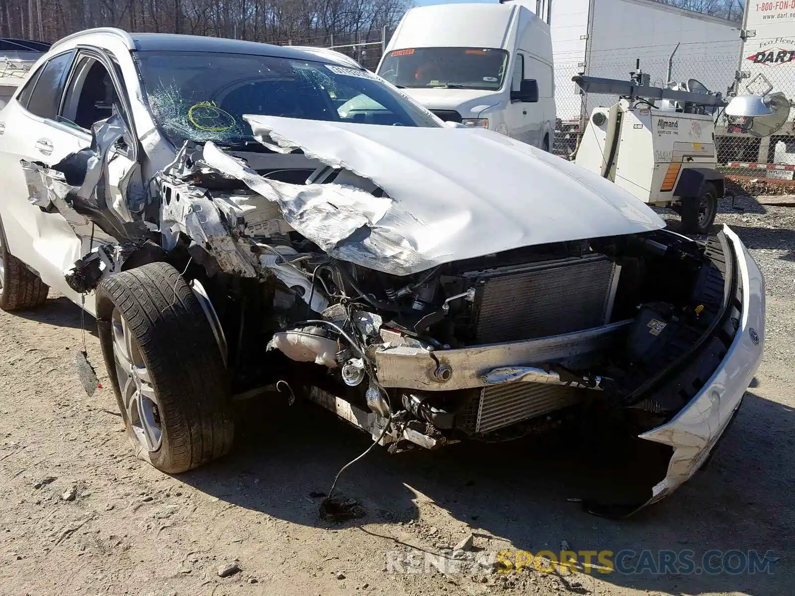 9 Photograph of a damaged car WDCTG4EB1KU003618 MERCEDES-BENZ G CLASS 2019