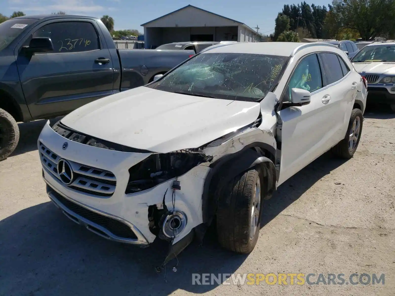 2 Photograph of a damaged car WDCTG4EB2KU009136 MERCEDES-BENZ G CLASS 2019