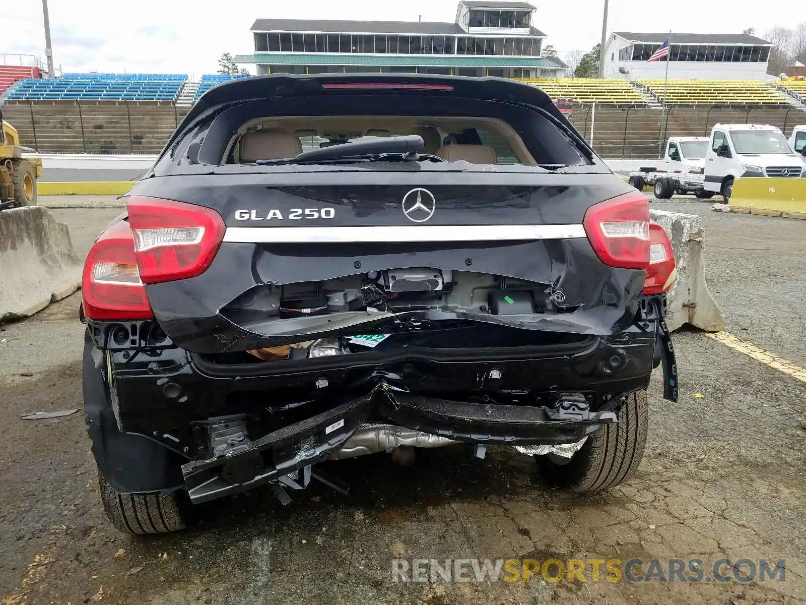 9 Photograph of a damaged car WDCTG4EB2KU018306 MERCEDES-BENZ G CLASS 2019