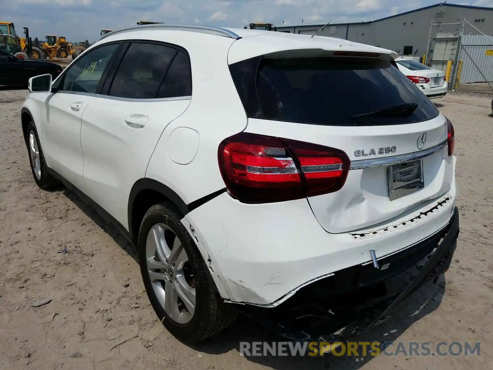 3 Photograph of a damaged car WDCTG4EB5KJ551641 MERCEDES-BENZ G CLASS 2019