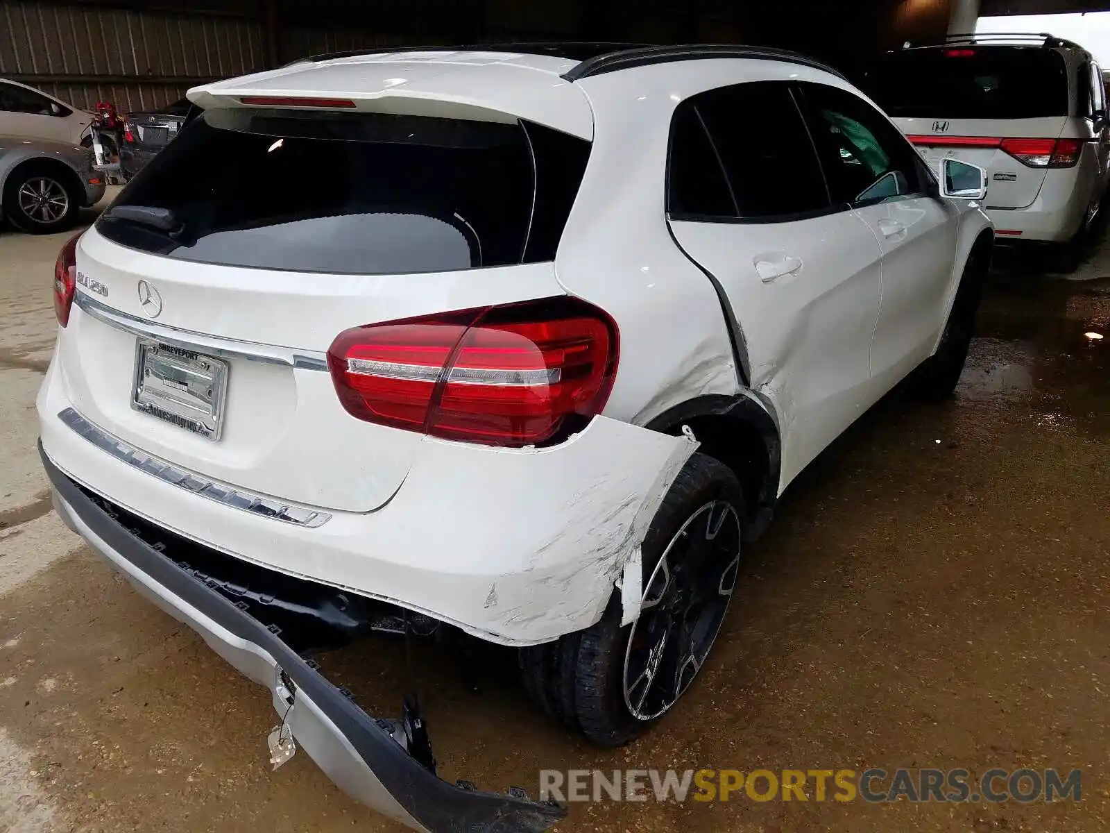 4 Photograph of a damaged car WDCTG4EB5KJ626886 MERCEDES-BENZ G CLASS 2019