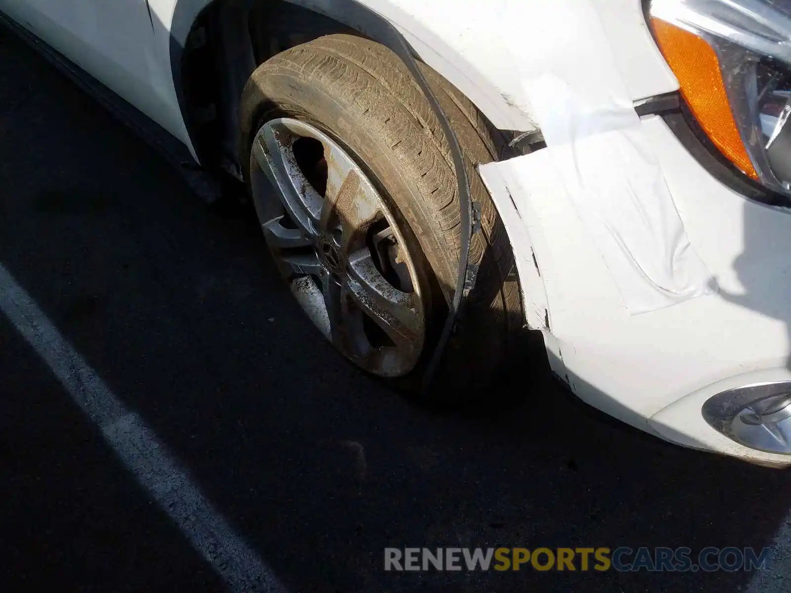 10 Photograph of a damaged car WDCTG4EB6KJ579996 MERCEDES-BENZ G CLASS 2019