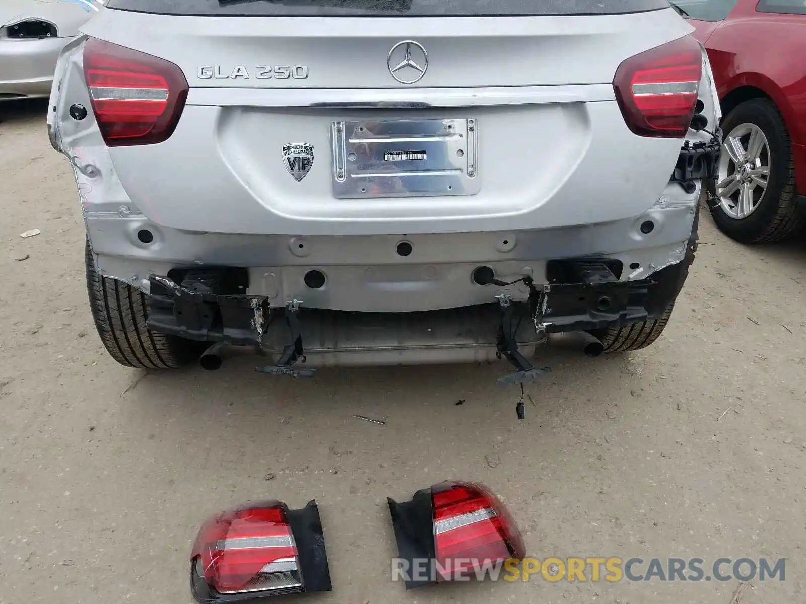 9 Photograph of a damaged car WDCTG4EB7KU001694 MERCEDES-BENZ G CLASS 2019