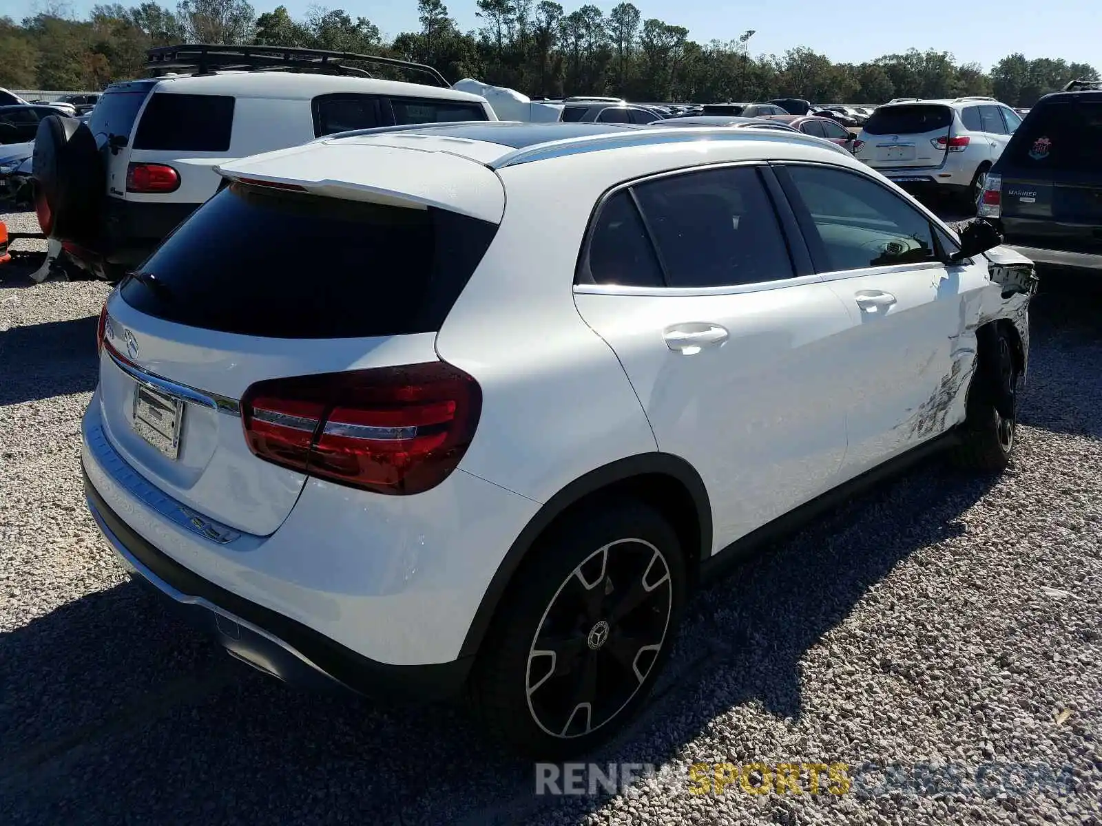 4 Photograph of a damaged car WDCTG4EB7KU002425 MERCEDES-BENZ G CLASS 2019