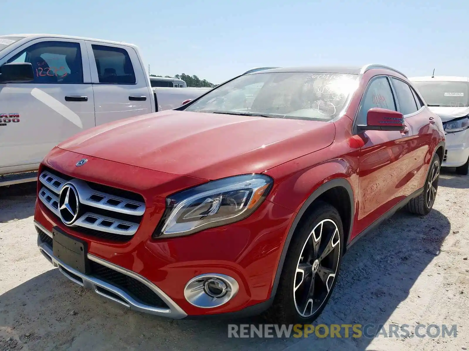 2 Photograph of a damaged car WDCTG4EB9KJ532624 MERCEDES-BENZ G CLASS 2019