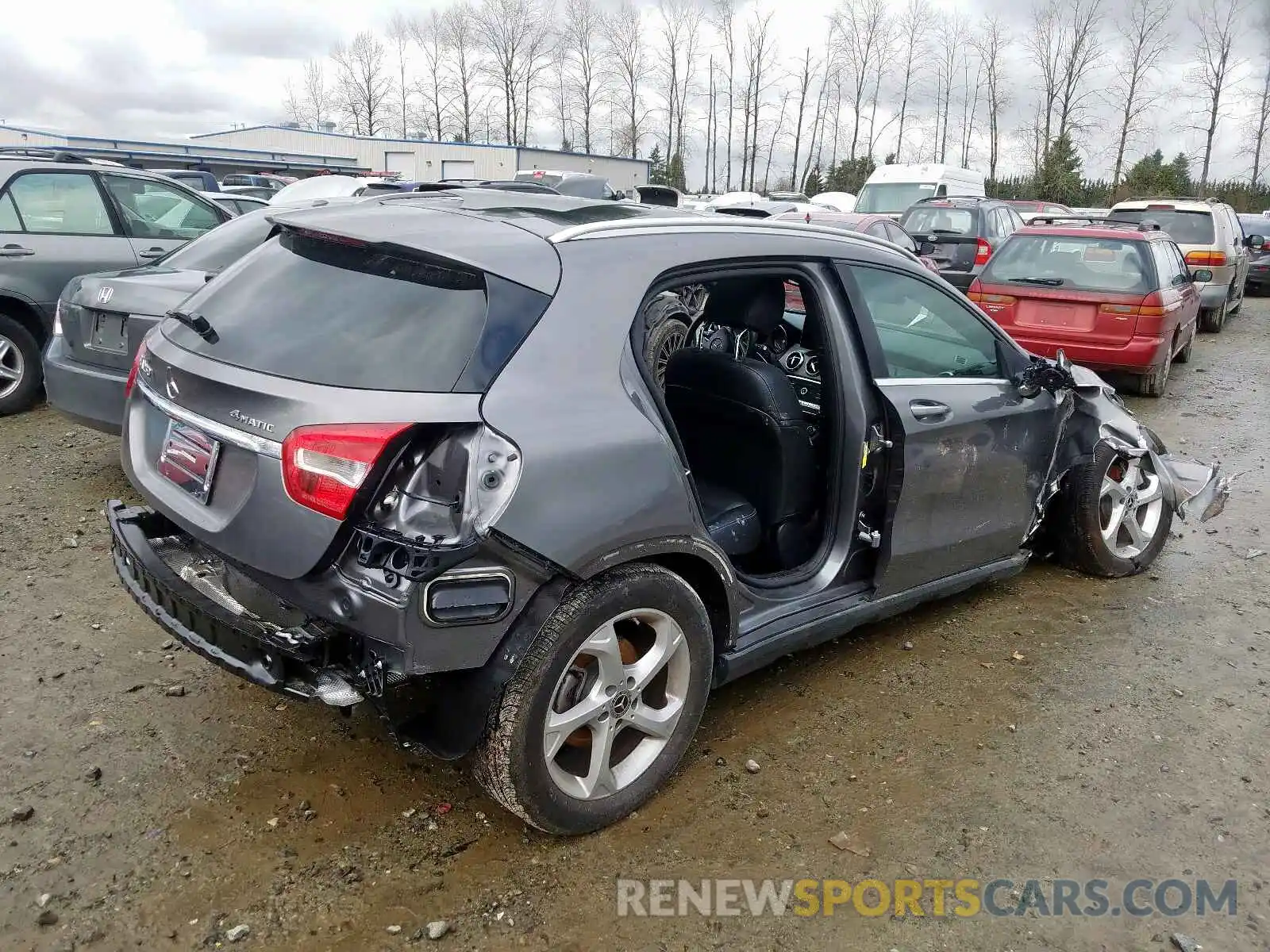 4 Photograph of a damaged car WDCTG4GB0KJ611760 MERCEDES-BENZ G CLASS 2019