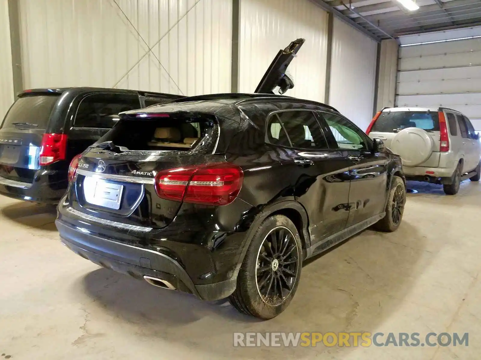 4 Photograph of a damaged car WDCTG4GB0KU006989 MERCEDES-BENZ G CLASS 2019