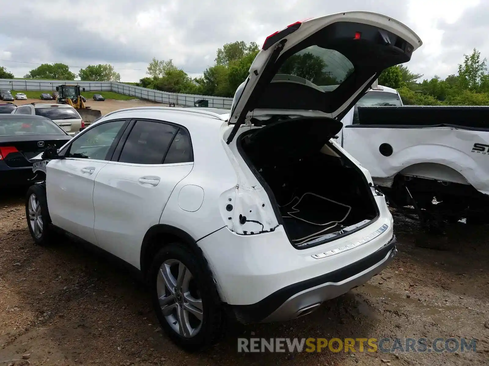 3 Photograph of a damaged car WDCTG4GB3KJ572288 MERCEDES-BENZ G CLASS 2019