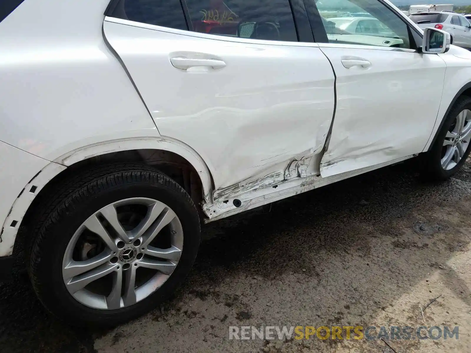 9 Photograph of a damaged car WDCTG4GB4KJ549926 MERCEDES-BENZ G CLASS 2019