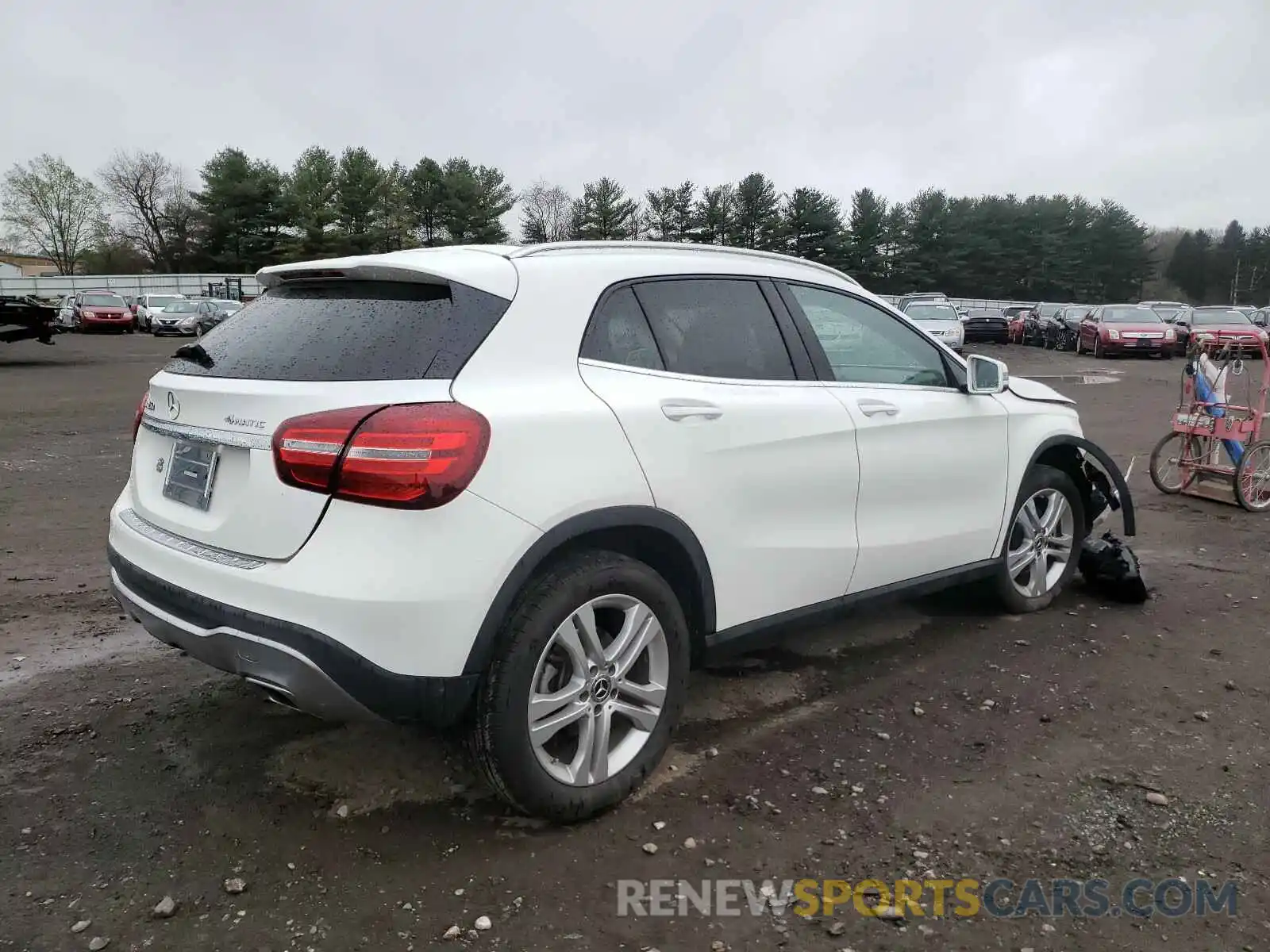 4 Photograph of a damaged car WDCTG4GB5KJ544282 MERCEDES-BENZ G CLASS 2019