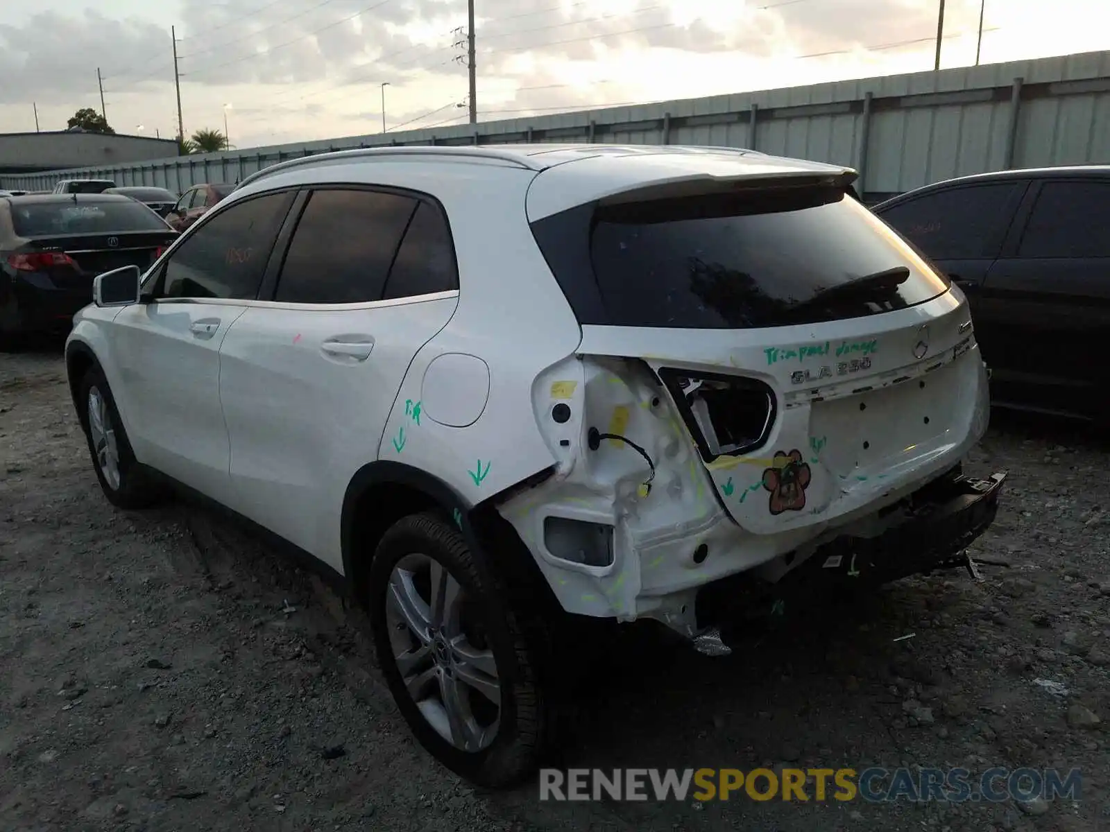 3 Photograph of a damaged car WDCTG4GB5KJ645788 MERCEDES-BENZ G CLASS 2019