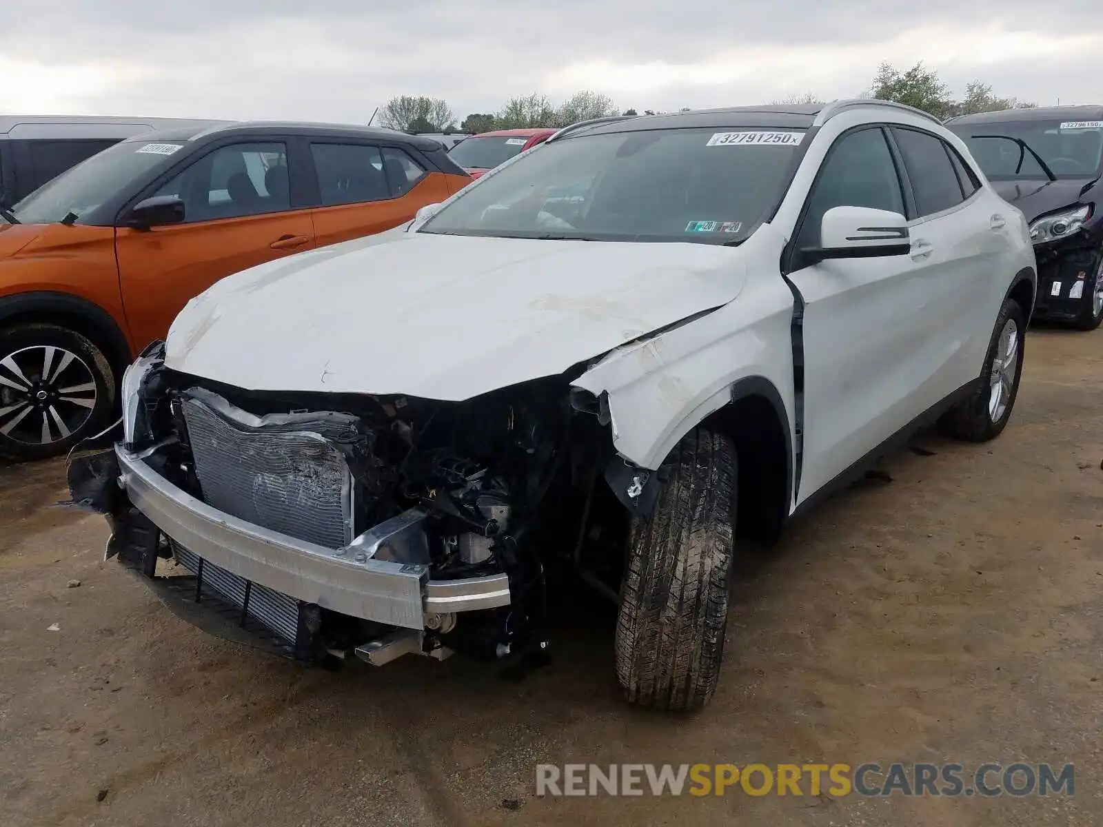 2 Photograph of a damaged car WDCTG4GB6KJ535073 MERCEDES-BENZ G CLASS 2019