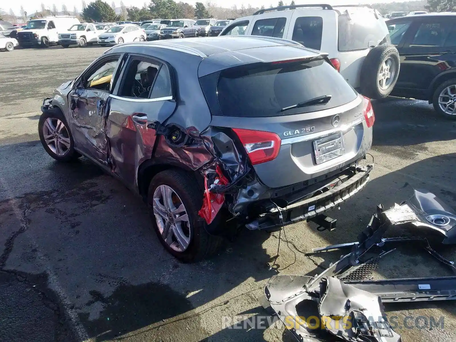 3 Photograph of a damaged car WDCTG4GB7KJ543215 MERCEDES-BENZ G CLASS 2019