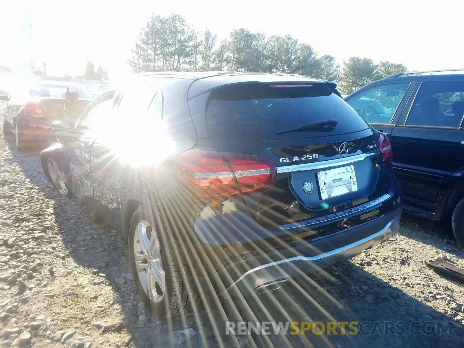 3 Photograph of a damaged car WDCTG4GB8KJ551033 MERCEDES-BENZ G CLASS 2019