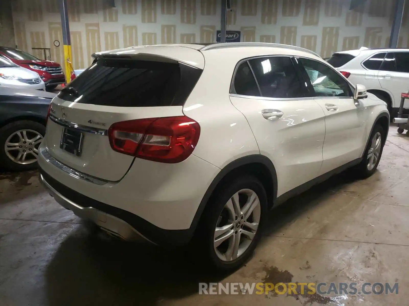 4 Photograph of a damaged car WDCTG4GB8KU005735 MERCEDES-BENZ G CLASS 2019