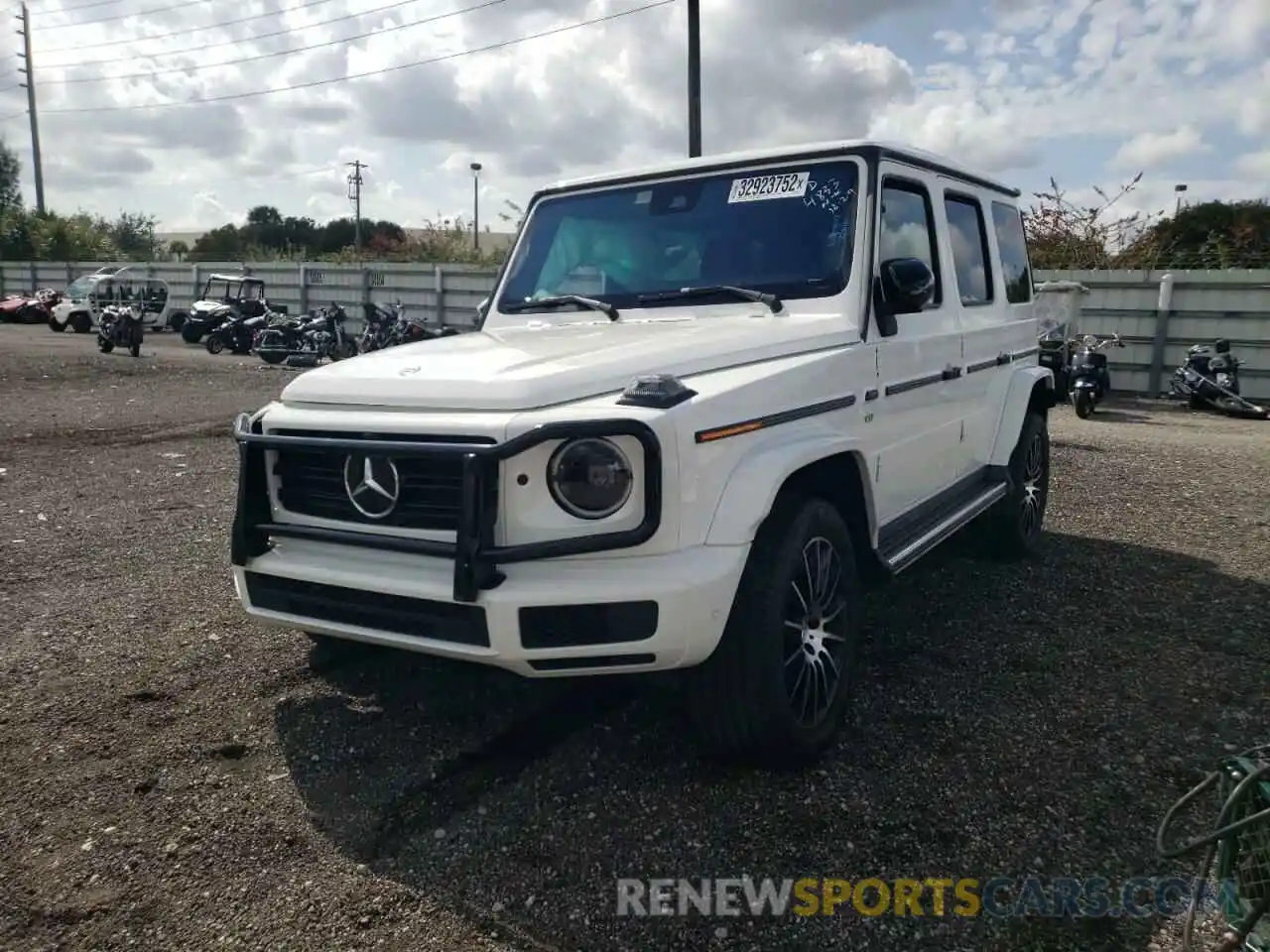 2 Photograph of a damaged car WDCYC6BJXKX304833 MERCEDES-BENZ G-CLASS 2019