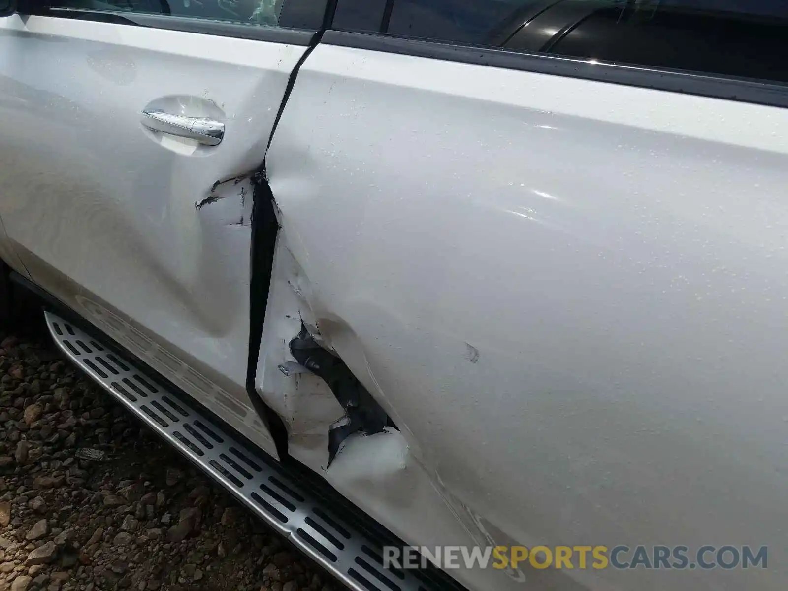 9 Photograph of a damaged car 4JGFB4JB3LA224675 MERCEDES-BENZ G CLASS 2020