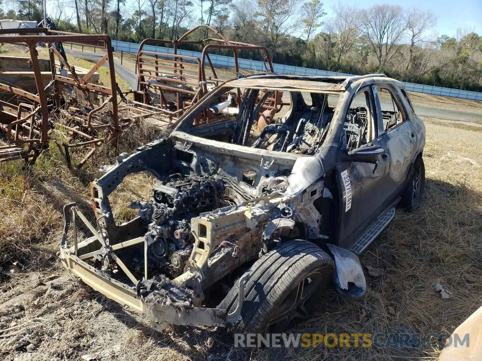 2 Photograph of a damaged car 4JGFB4JB3LA237684 MERCEDES-BENZ G CLASS 2020