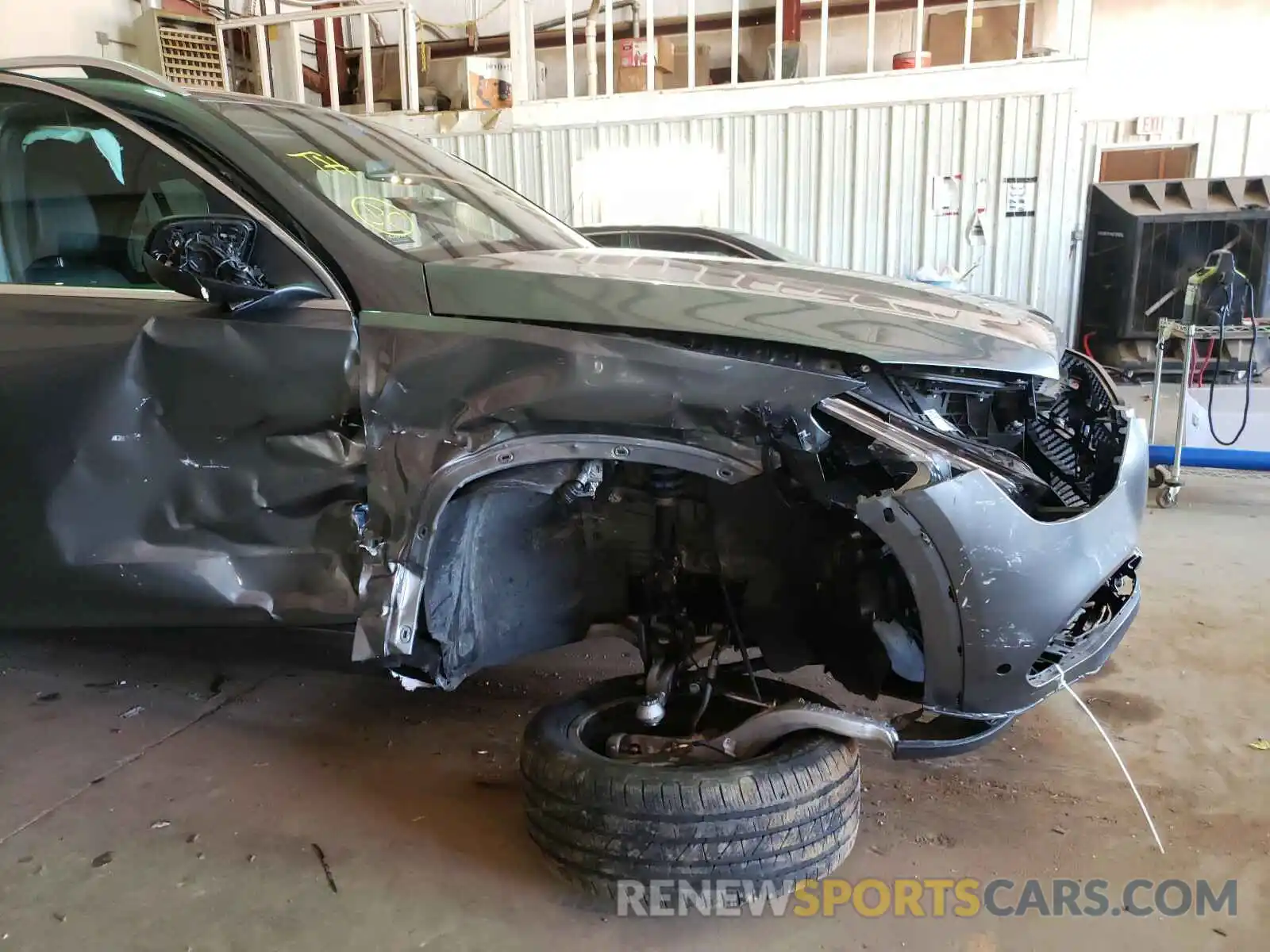 9 Photograph of a damaged car 4JGFB4JB8LA116133 MERCEDES-BENZ G CLASS 2020