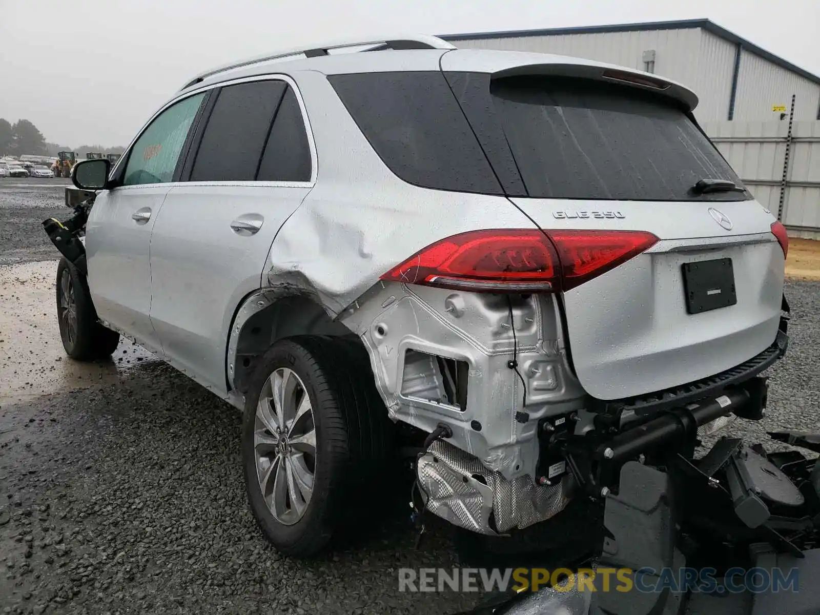 3 Photograph of a damaged car 4JGFB4KB6LA061082 MERCEDES-BENZ G CLASS 2020