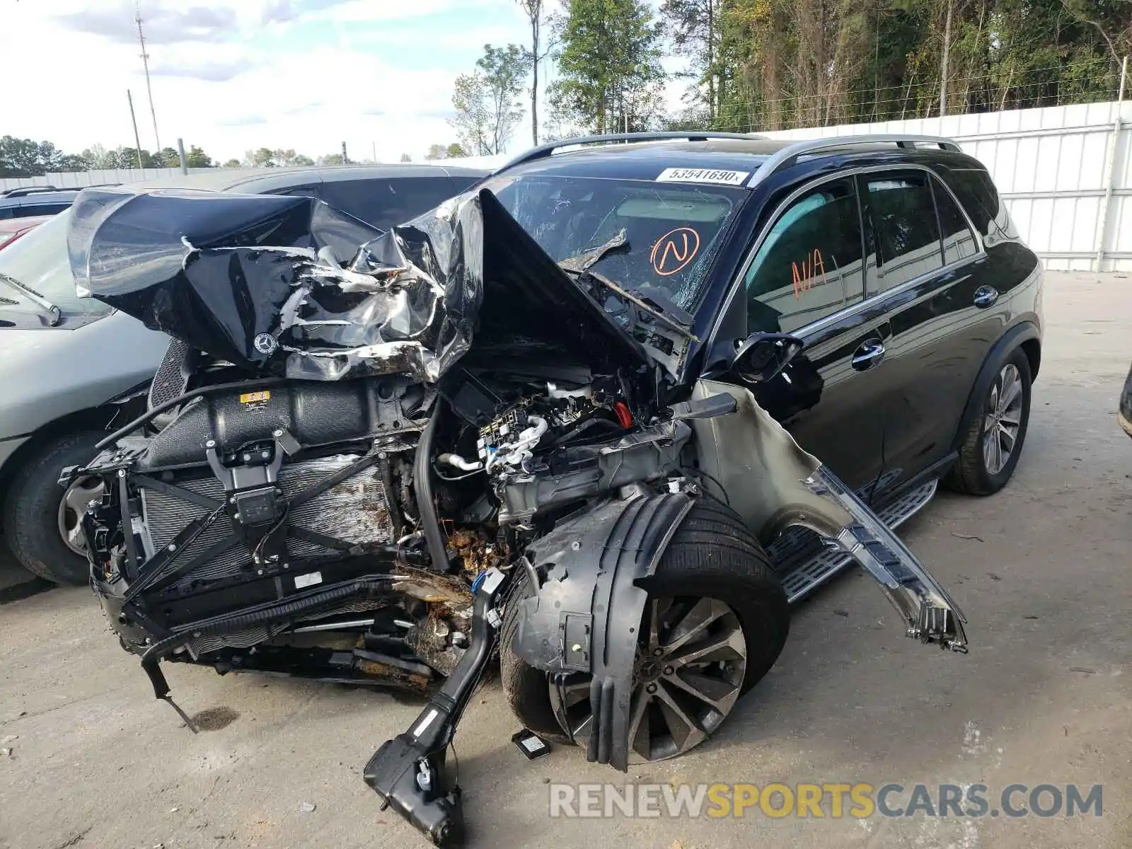 2 Photograph of a damaged car 4JGFB4KE2LA010706 MERCEDES-BENZ G CLASS 2020