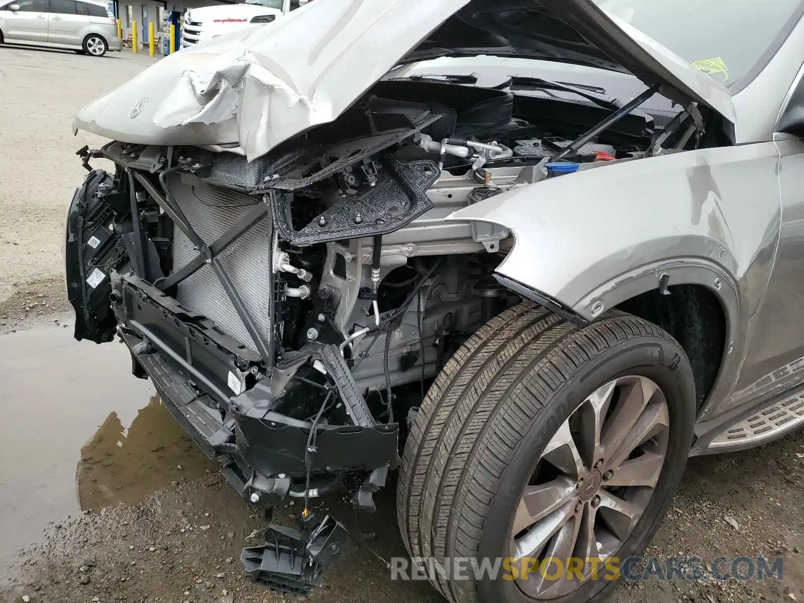 9 Photograph of a damaged car 4JGFB4KE4LA101475 MERCEDES-BENZ G CLASS 2020