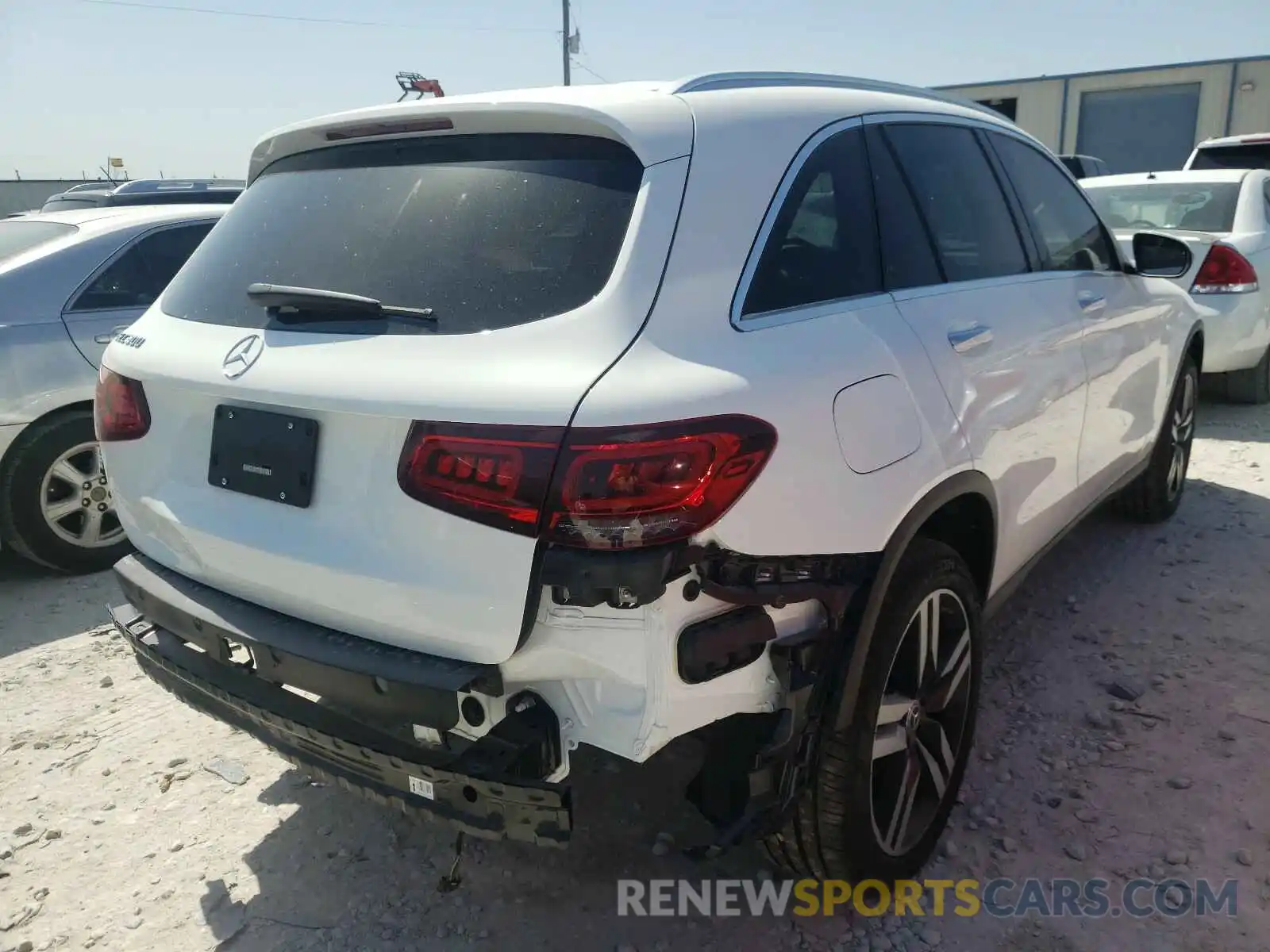 4 Photograph of a damaged car W1N0G8DB8LF794181 MERCEDES-BENZ G CLASS 2020