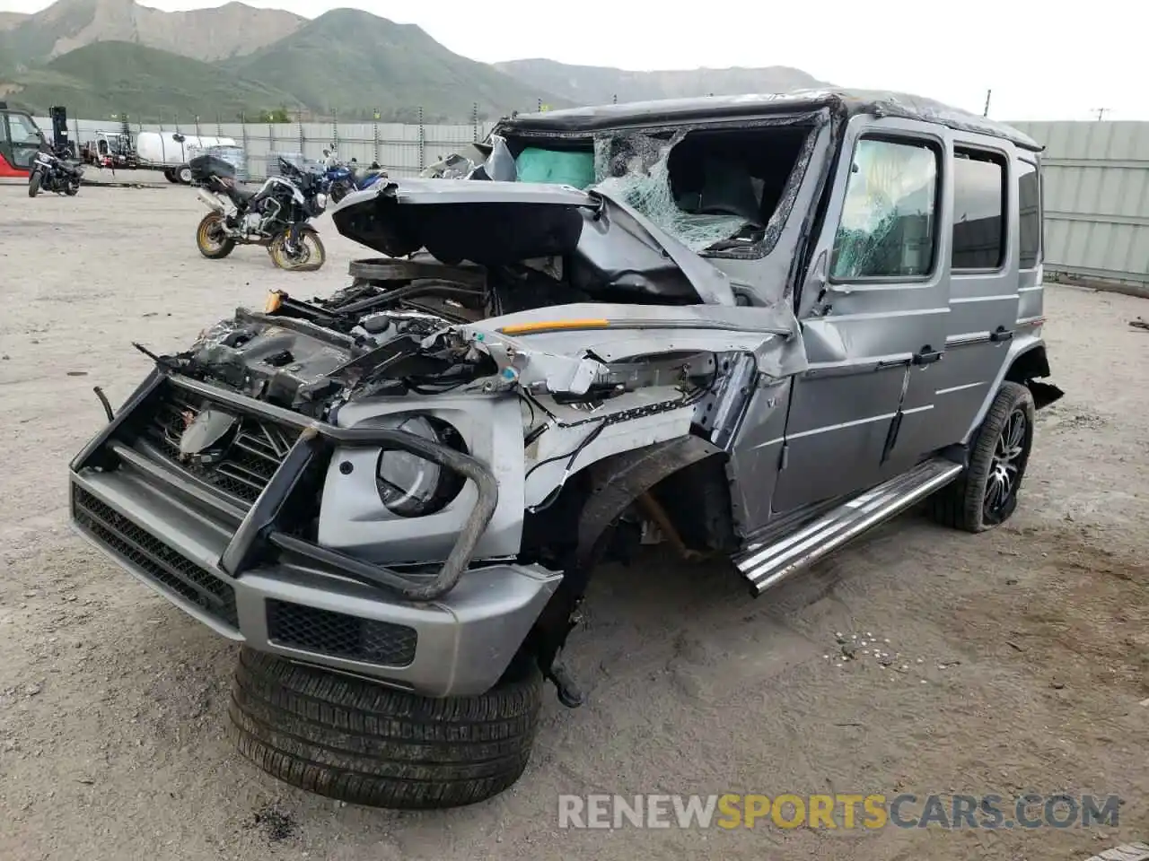 2 Photograph of a damaged car W1NYC6BJ3LX344137 MERCEDES-BENZ G-CLASS 2020