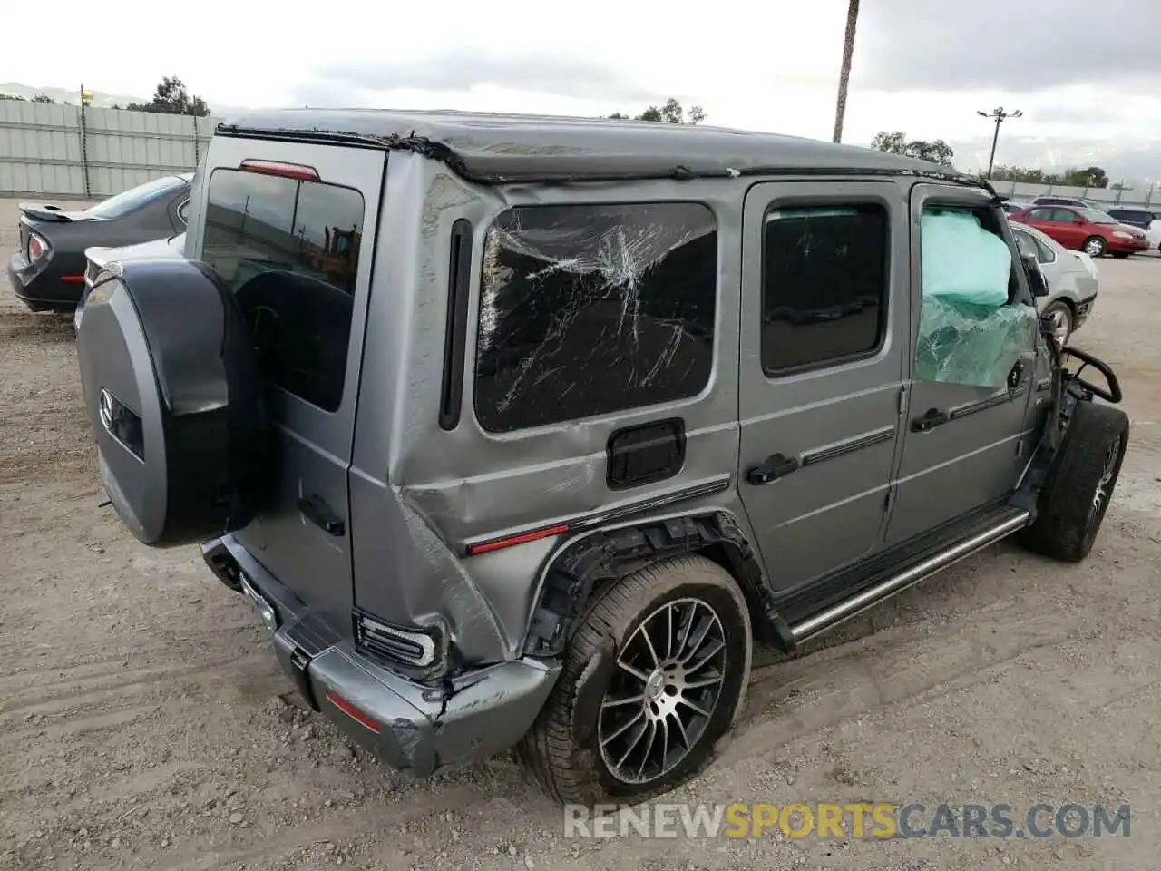 4 Photograph of a damaged car W1NYC6BJ3LX344137 MERCEDES-BENZ G-CLASS 2020