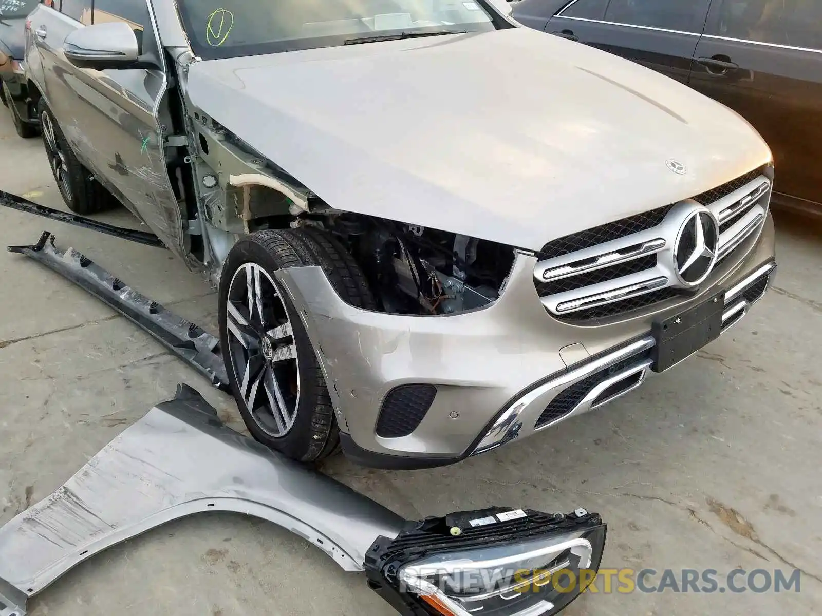 9 Photograph of a damaged car WDC0G8DBXLF707947 MERCEDES-BENZ G CLASS 2020