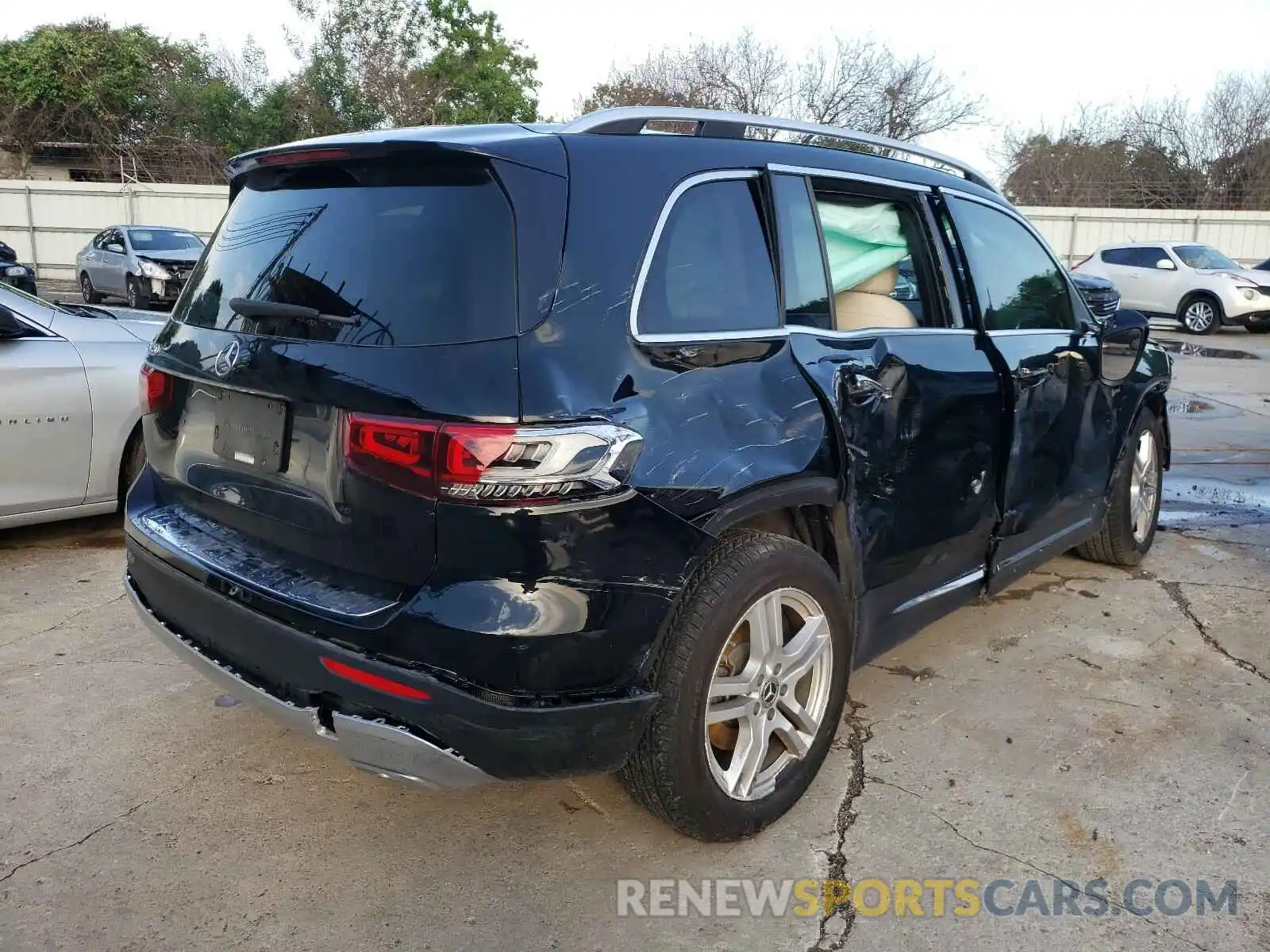 4 Photograph of a damaged car WDC4M4GB8LW005768 MERCEDES-BENZ G CLASS 2020