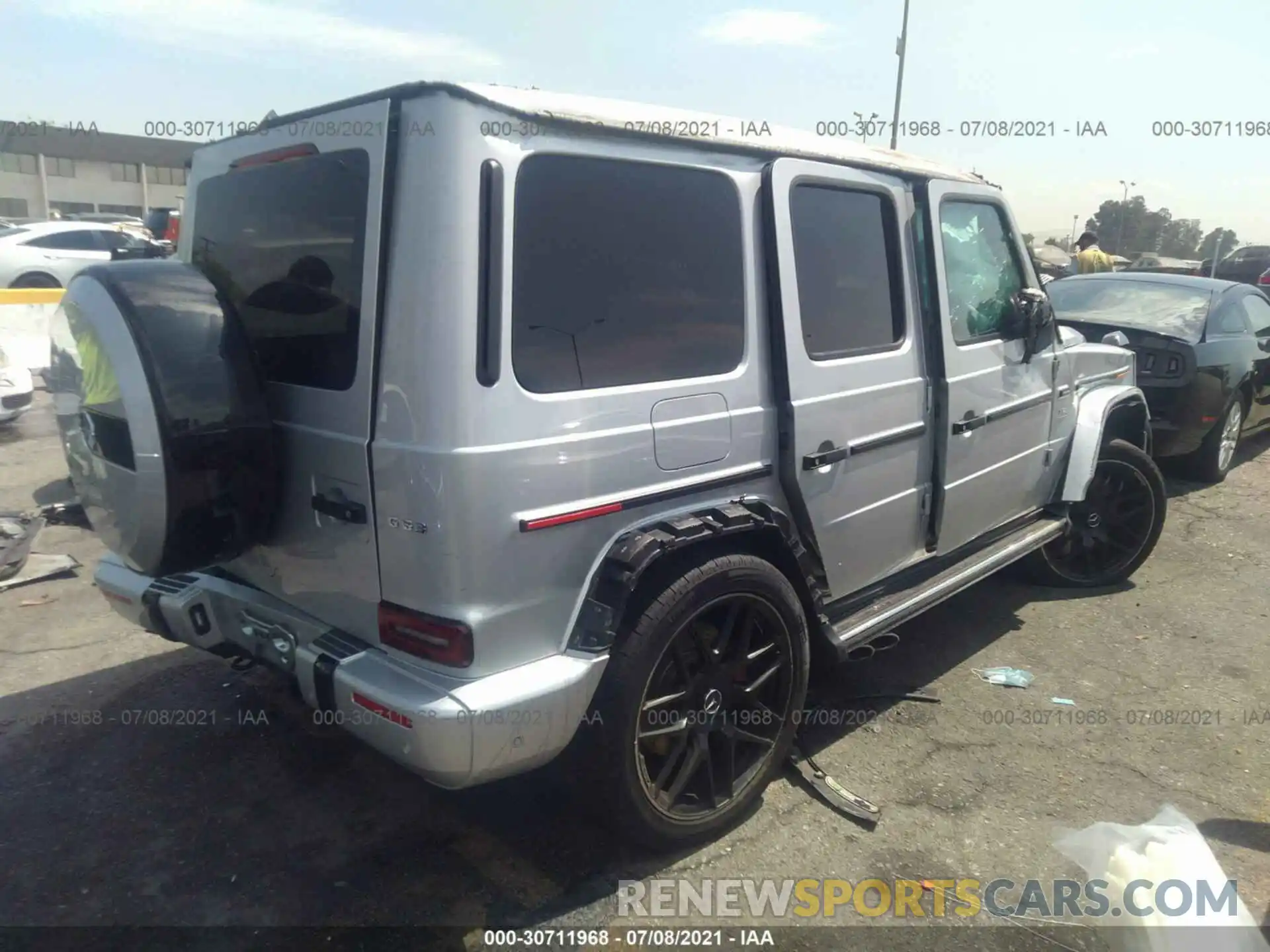 4 Фотография поврежденного автомобиля WDCYC7HJ2LX336920 MERCEDES-BENZ G-CLASS 2020