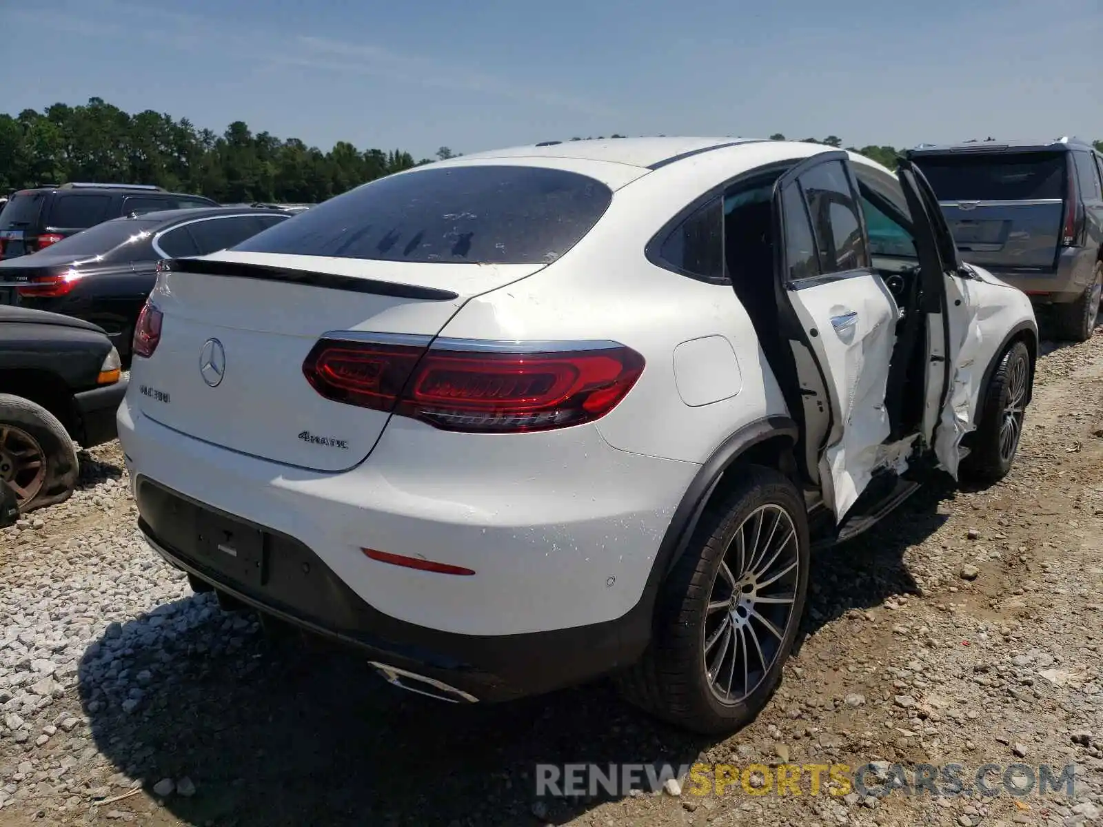 4 Photograph of a damaged car W1N0J8EB3MF928659 MERCEDES-BENZ G CLASS 2021