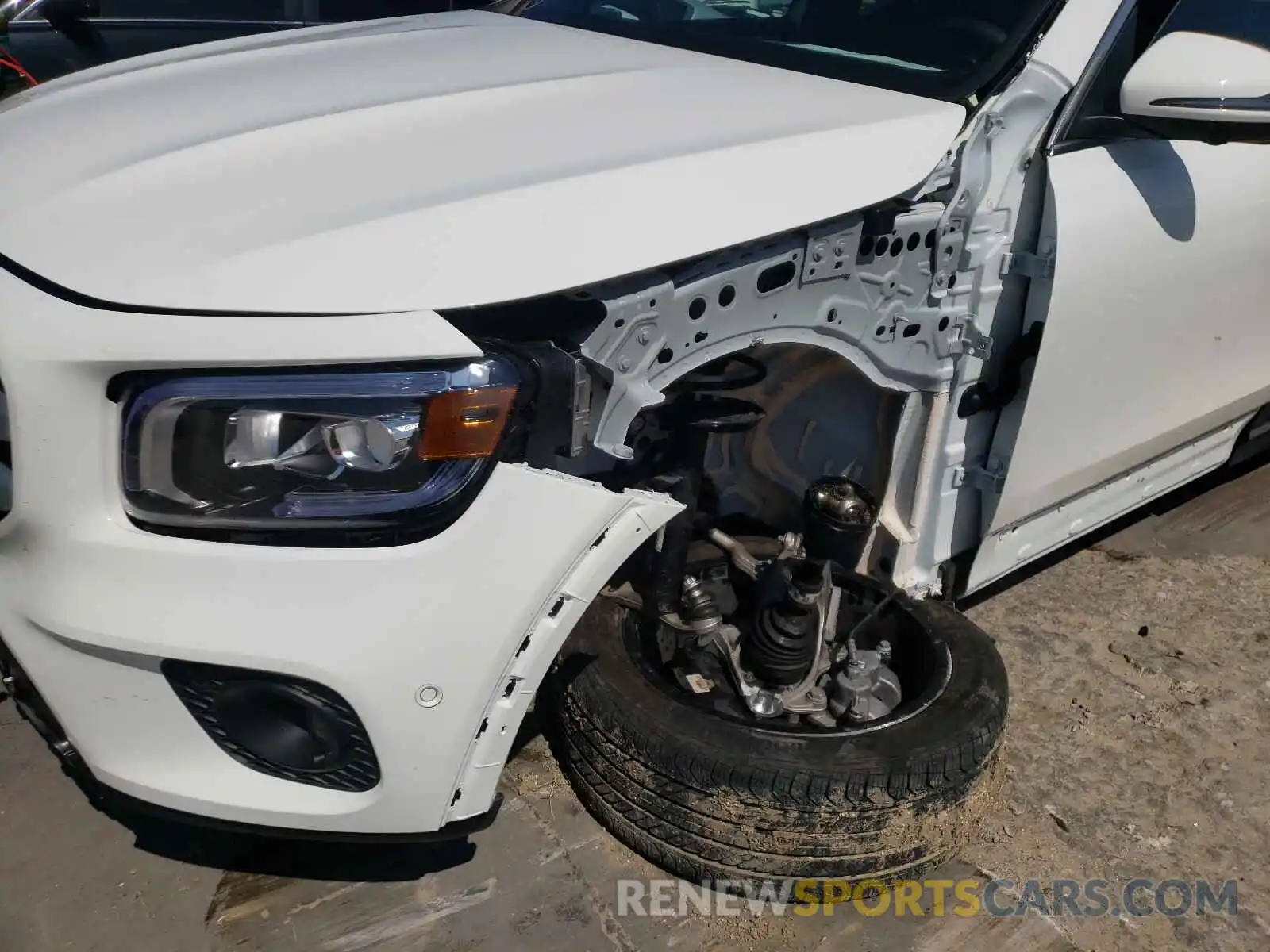 9 Photograph of a damaged car W1N4M4GB0MW077080 MERCEDES-BENZ G CLASS 2021