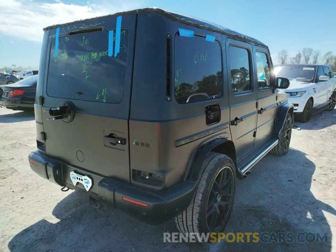 4 Photograph of a damaged car W1NYC7HJ6MX387482 MERCEDES-BENZ G-CLASS 2021