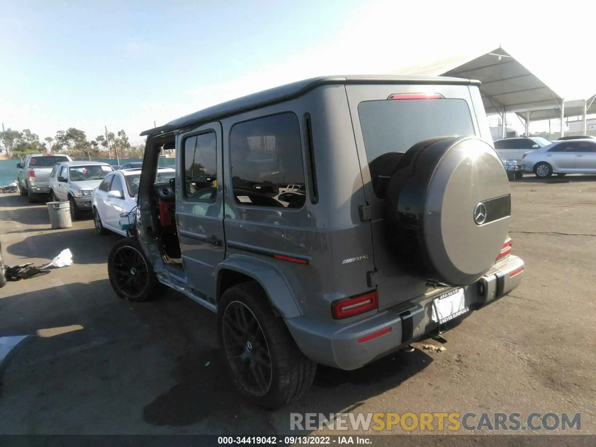 3 Photograph of a damaged car W1NYC7HJ6MX422781 MERCEDES-BENZ G-CLASS 2021