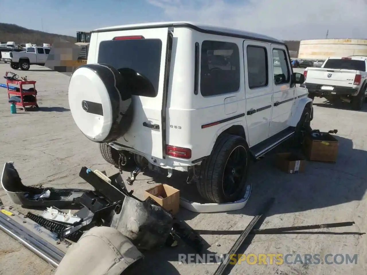 4 Photograph of a damaged car W1NYC7HJ7MX371260 MERCEDES-BENZ G-CLASS 2021