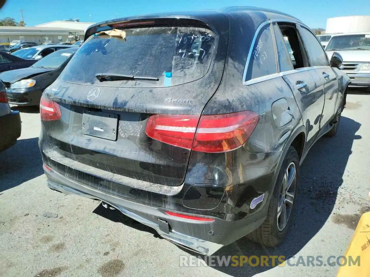 4 Photograph of a damaged car WDC0G5EB7KF541964 MERCEDES-BENZ GL-CLASS 2019