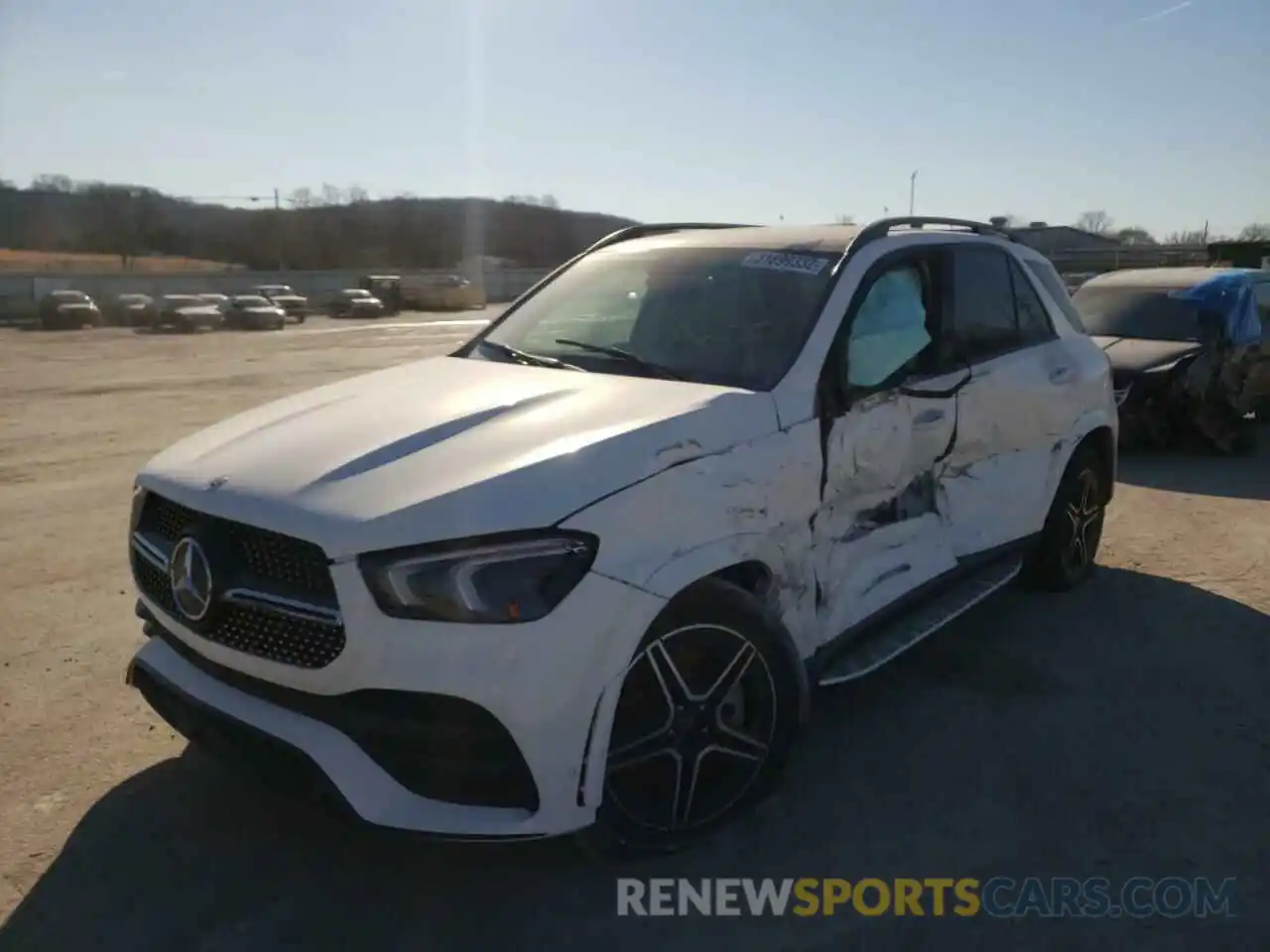 2 Photograph of a damaged car 4JGFB5KB3NA652589 MERCEDES-BENZ GL-CLASS 2022