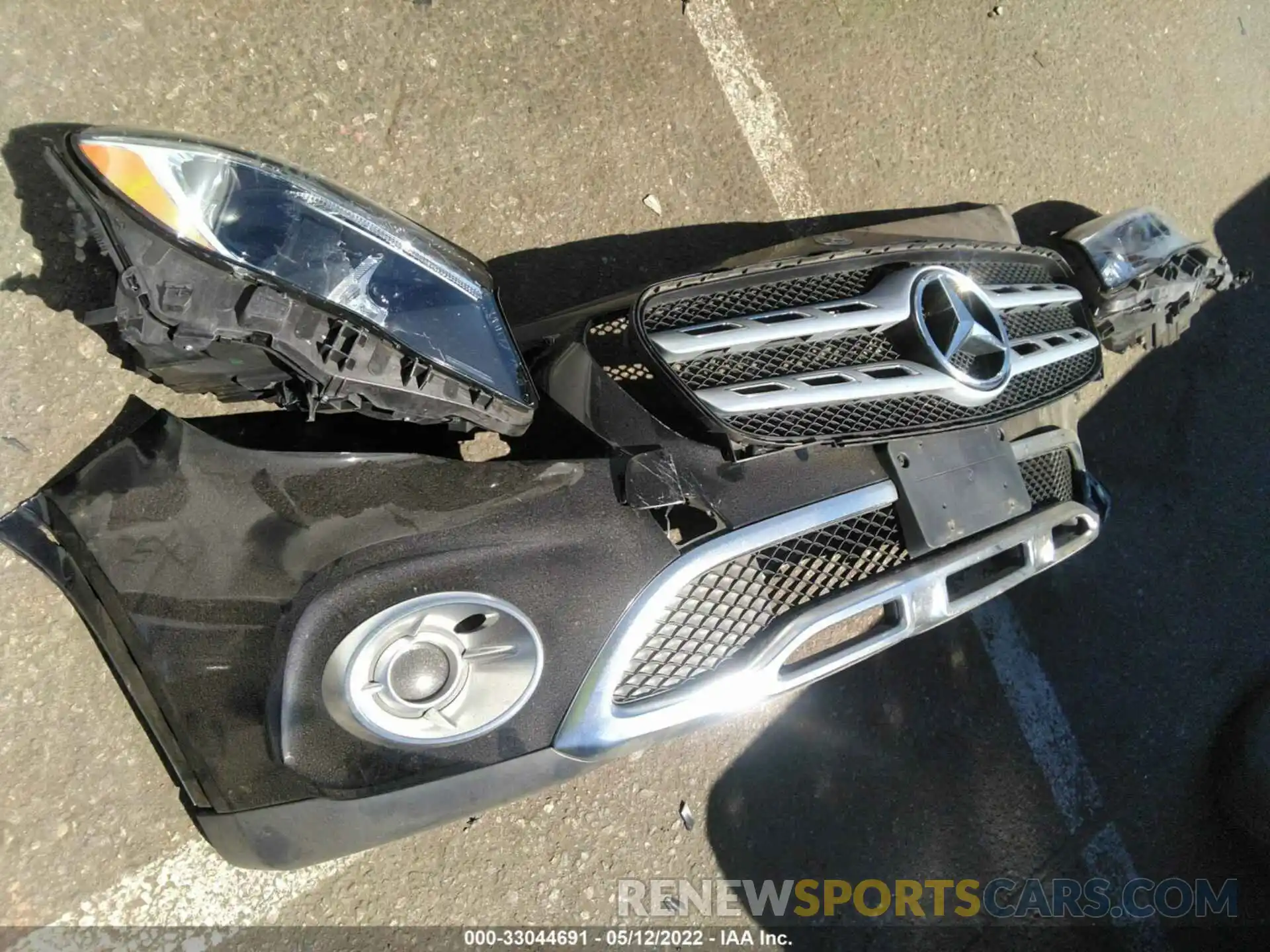 12 Photograph of a damaged car WDCTG4EB0KJ618968 MERCEDES-BENZ GLA 2019