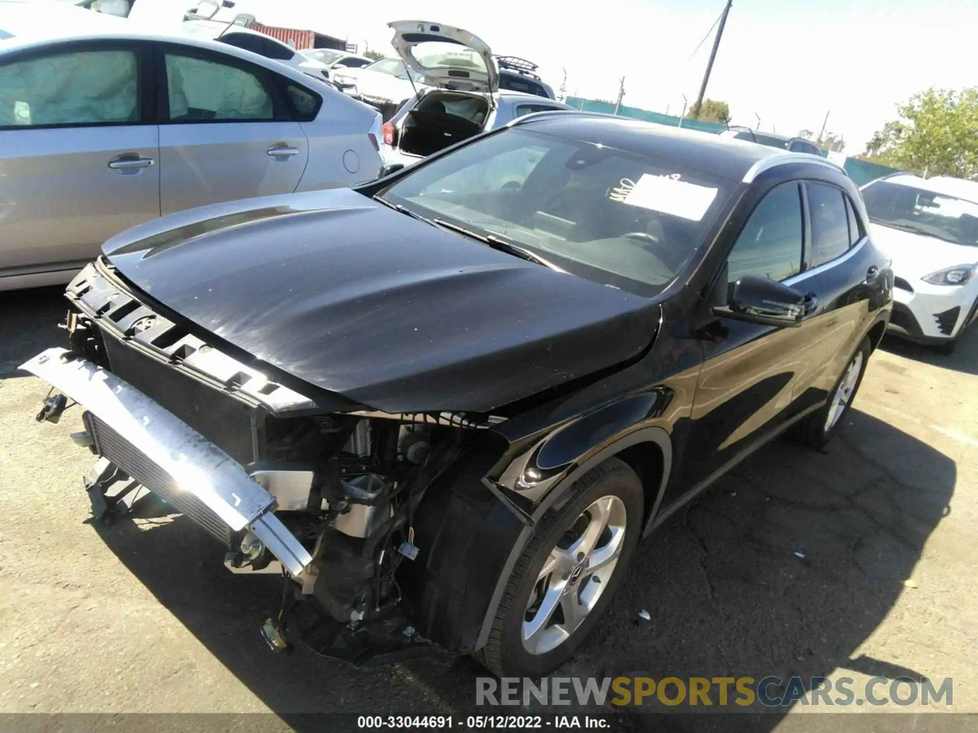 2 Photograph of a damaged car WDCTG4EB0KJ618968 MERCEDES-BENZ GLA 2019