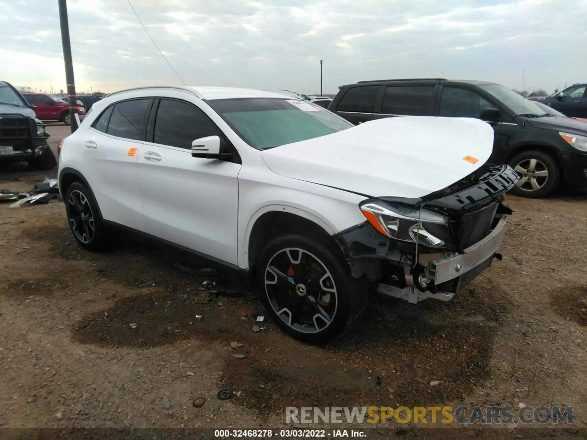 1 Фотография поврежденного автомобиля WDCTG4EB0KU002766 MERCEDES-BENZ GLA 2019