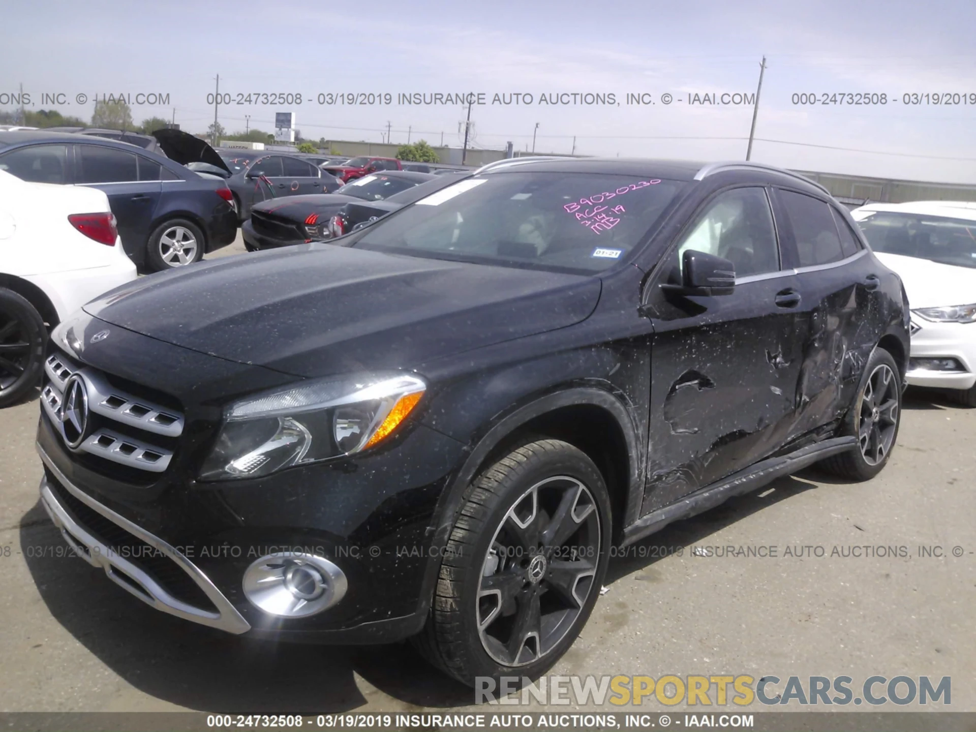 2 Photograph of a damaged car WDCTG4EB0KU008244 MERCEDES-BENZ GLA 2019