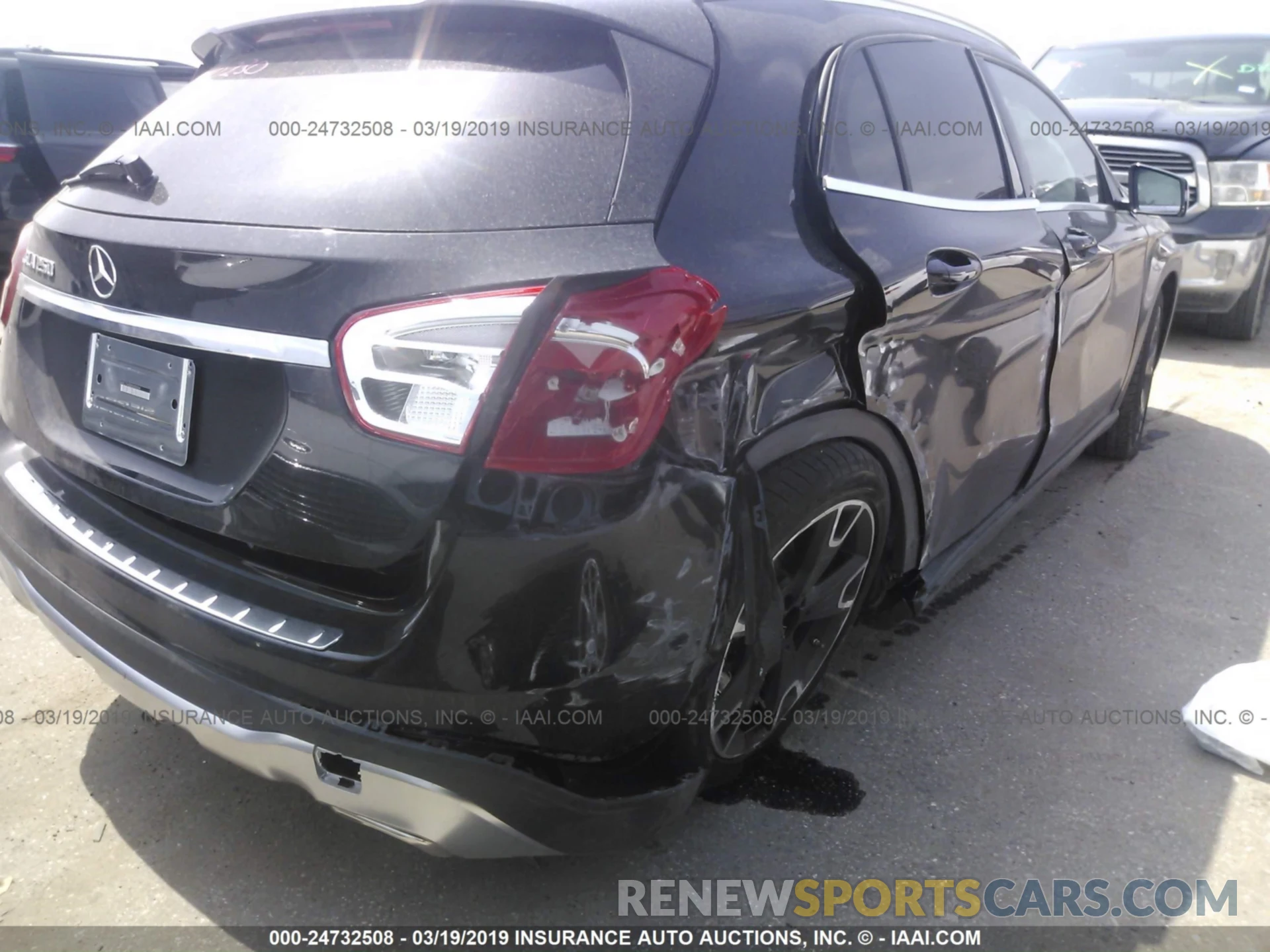 6 Photograph of a damaged car WDCTG4EB0KU008244 MERCEDES-BENZ GLA 2019