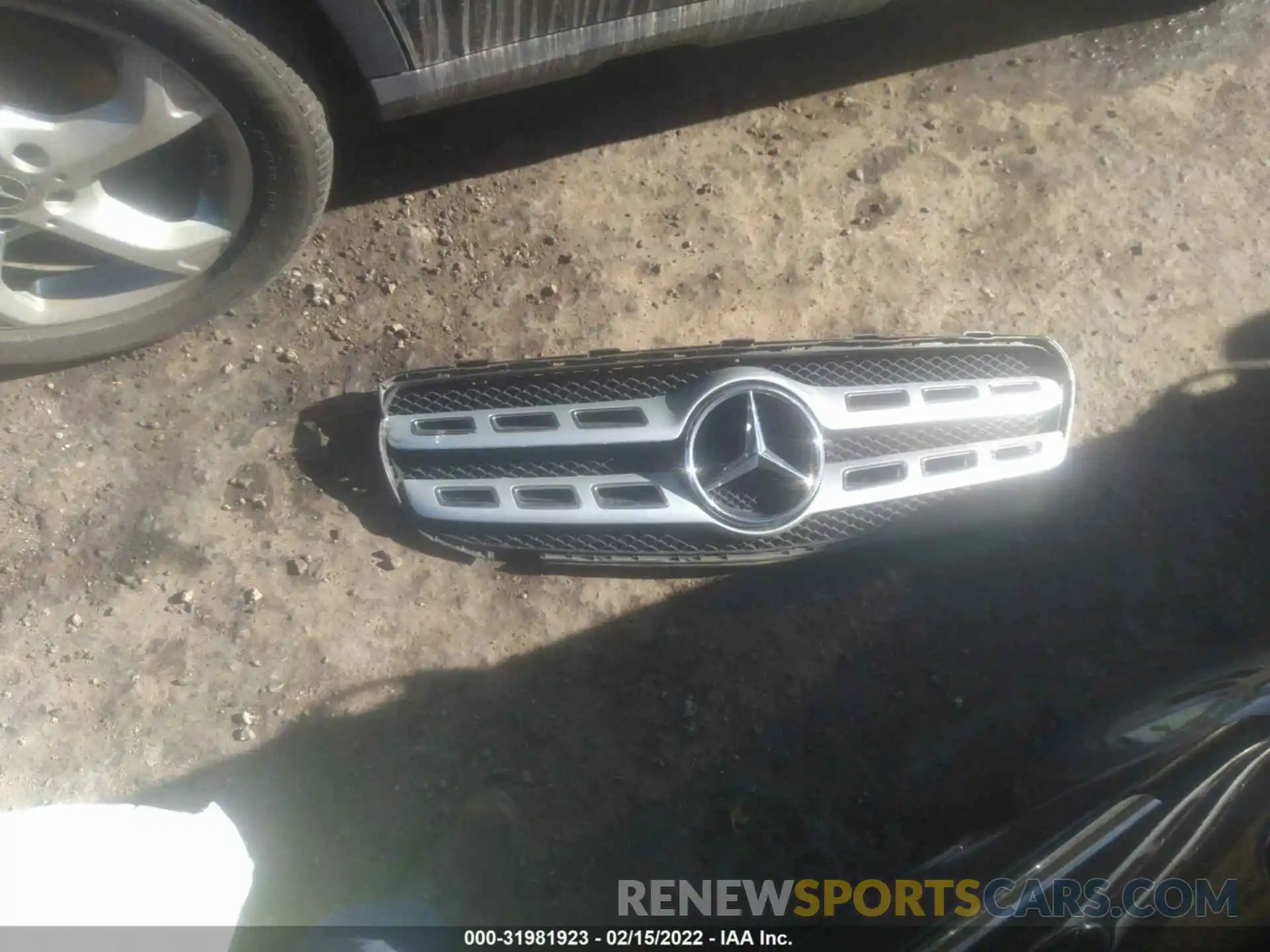 12 Photograph of a damaged car WDCTG4EB0KU008406 MERCEDES-BENZ GLA 2019