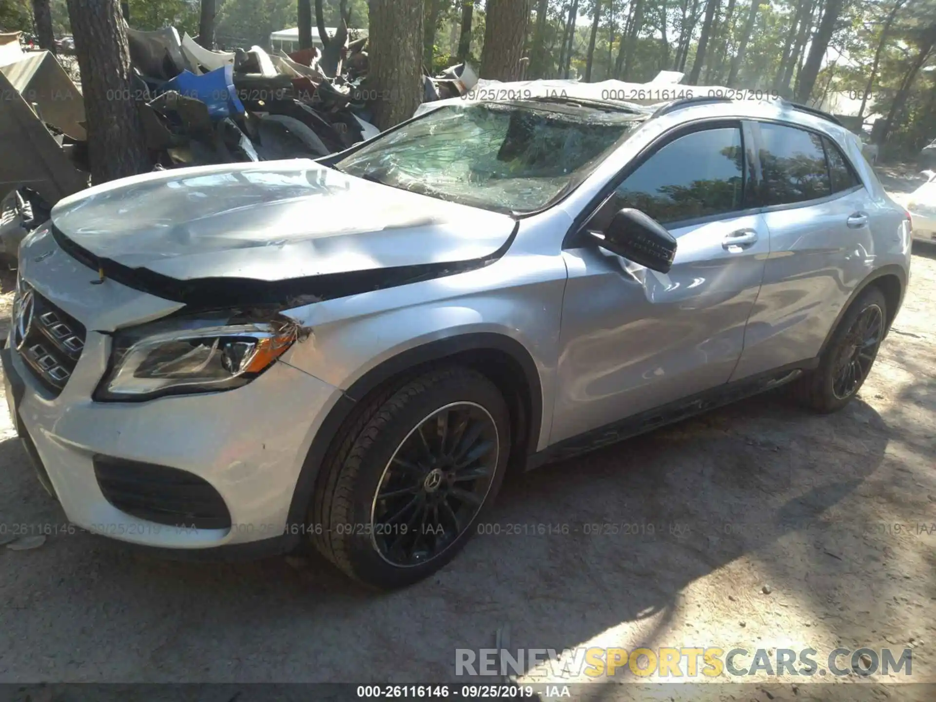 2 Photograph of a damaged car WDCTG4EB0KU010222 MERCEDES-BENZ GLA 2019